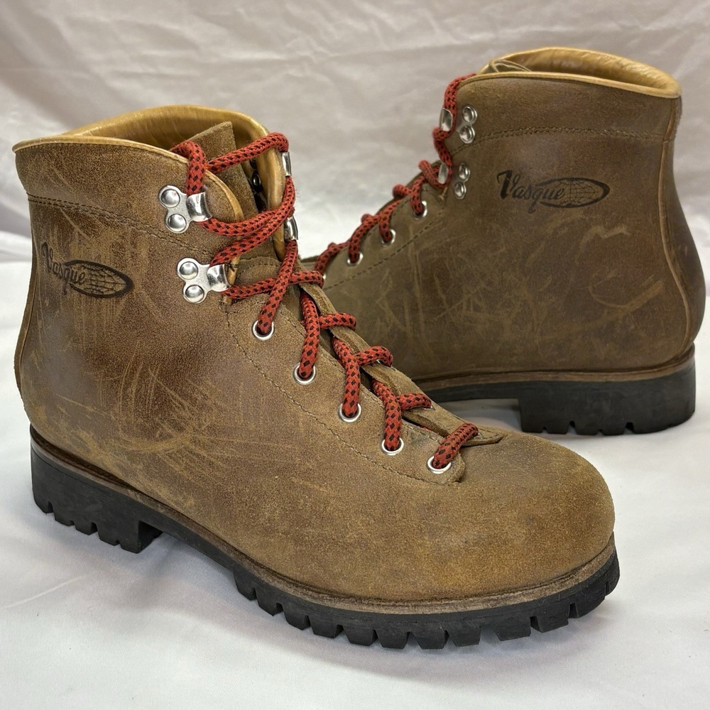 Vasque Vintage Mens 8 M  Brown Suede Lace Up Mountain Hiking Boots Vibram Italy